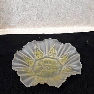 Vintage Federal Depression Glass Pioneer Frosted Yellow Fruit Bowl Fluted Edge